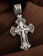 Крест из белого золота 585 пробы c бриллиантами