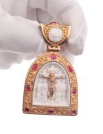 Образок из золота 585 пробы c эмалью, рубином и бивнем мамонта