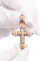 Крест из золота 585 пробы c эмалью, ониксом и эбеновым деревом
