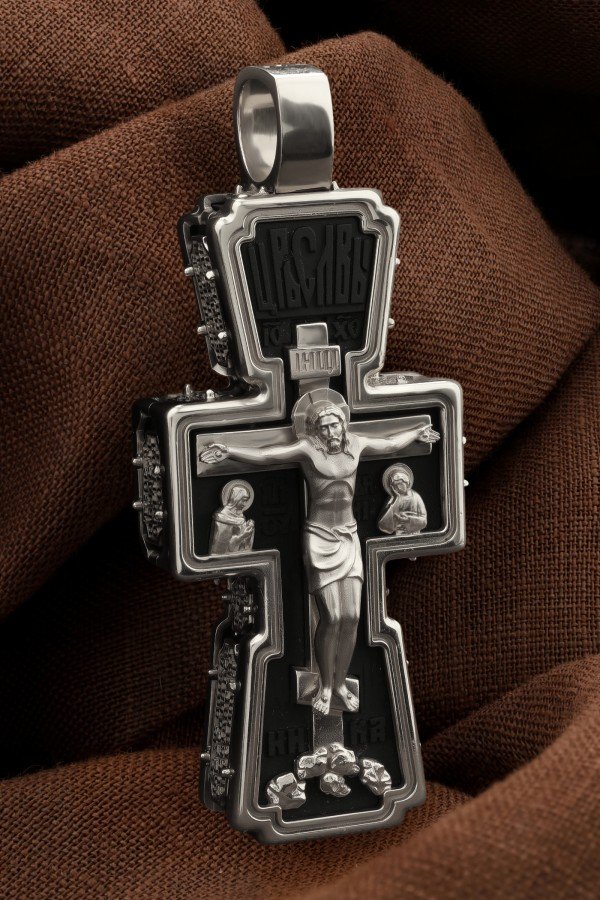 Крест из белого золота 585 пробы c эбеновым деревом