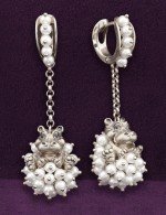 Серьги из белого золота 585 пробы c эмалью и жемчугом
