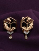 Серьги из золота 585 пробы c бриллиантами и ониксом