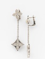 Серьги из белого золота 585 пробы c бриллиантами
