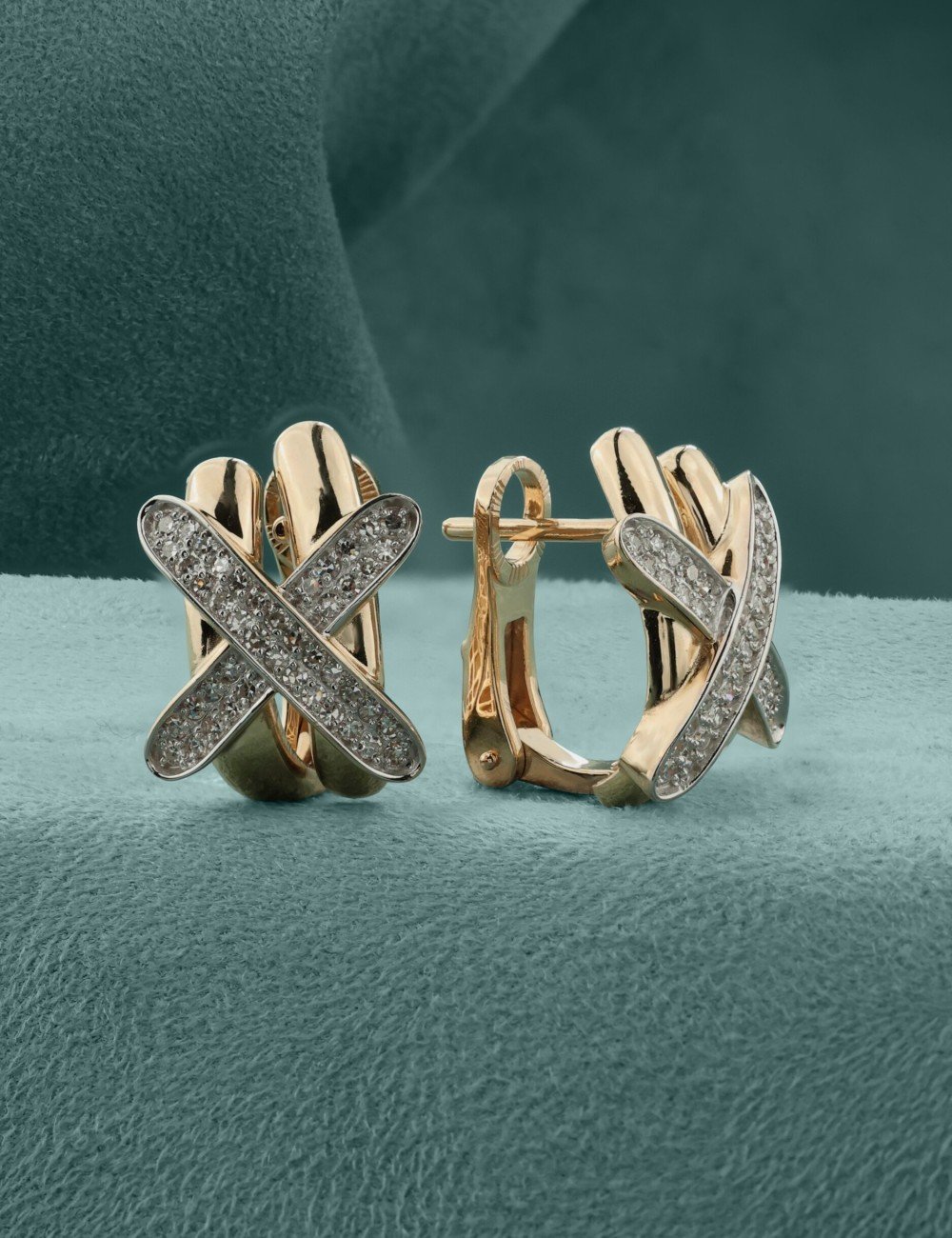 Серьги из золота 585 пробы c бриллиантами